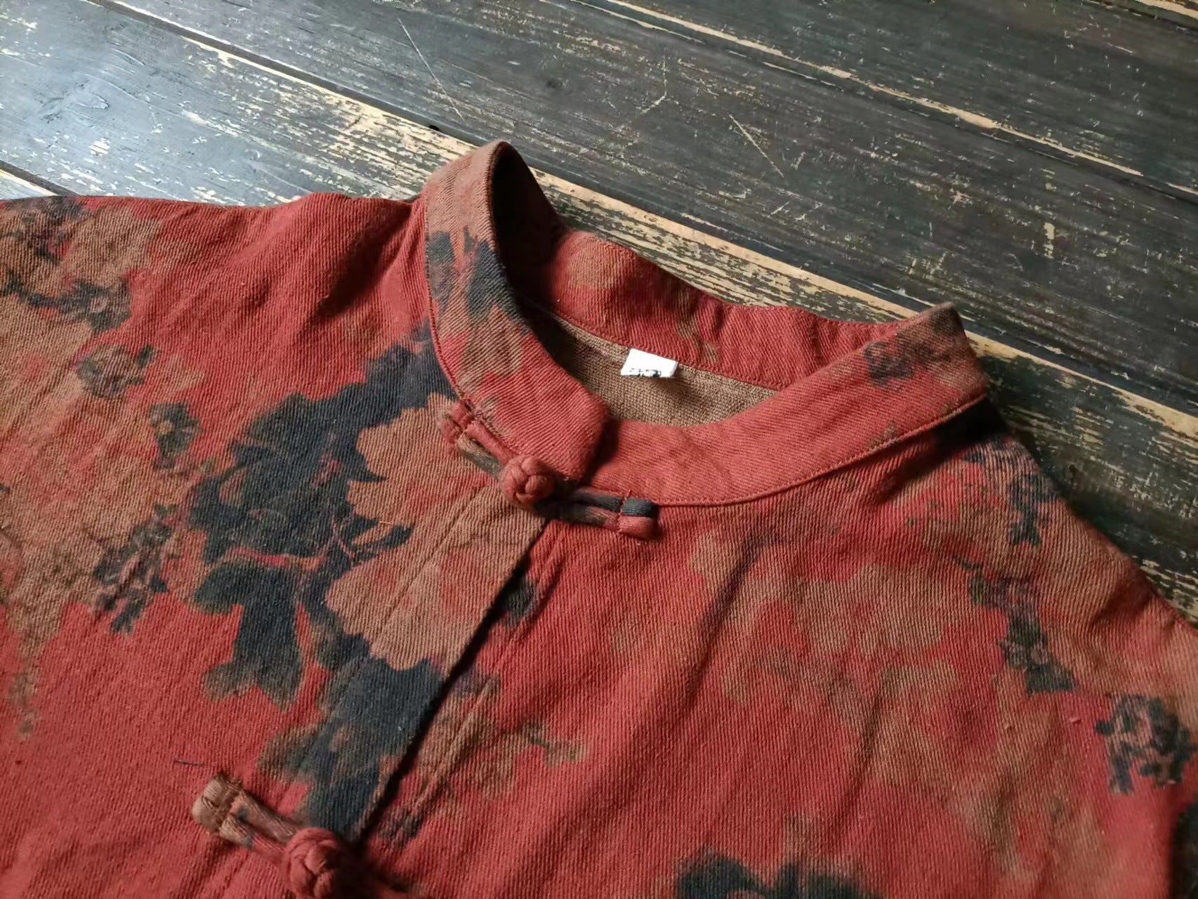 Vintage Floral Cotton Jacket Fabric Texture Close-Up