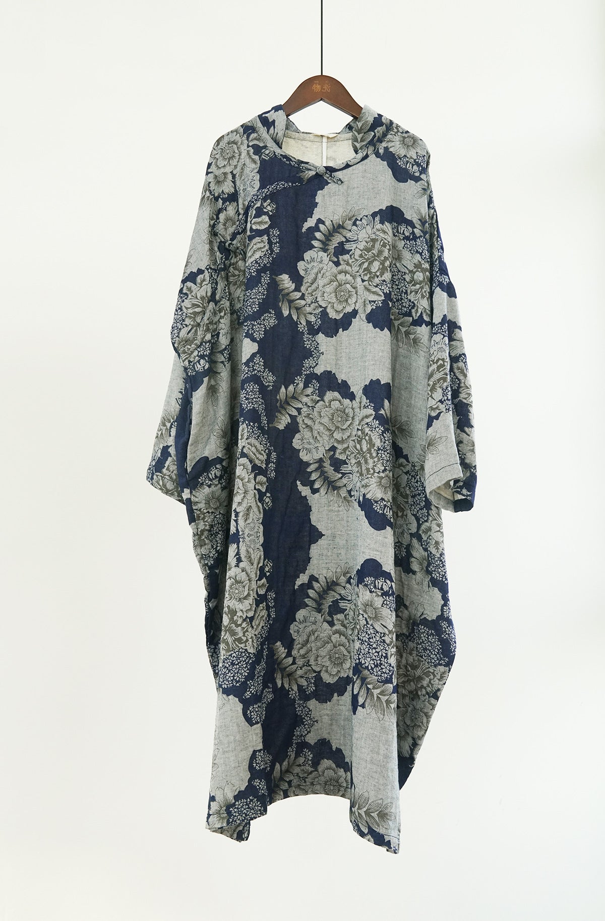 Vintage Floral Linen Dress